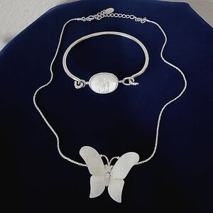 Cookie Lee Vintage Elegant Silver and White Butterfly Necklace and Bracelet Set